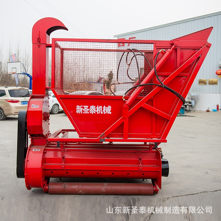 無土秸稈草料回收機養(yǎng)牛設備四輪帶草料青儲回收機二次粉碎收獲機