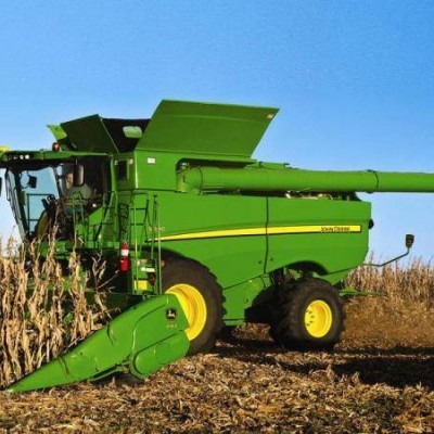 約翰迪爾S690多功能聯(lián)合收割機(jī)